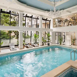 Queen's Court Hotel&residence Budapest