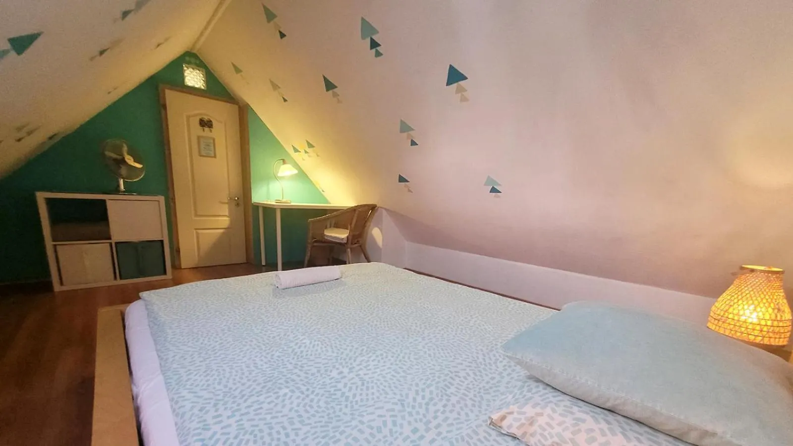 Shantee House Budapest 0*,